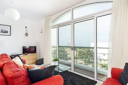 Joya Cyprus Mirage Penthouse Feriehus